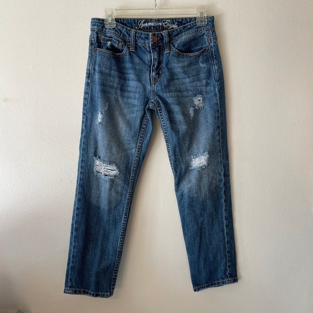 American Eagle Outfitters | Medium Wash Distressed Straight Leg Jeans Sz 0